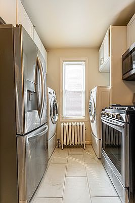 3rd image of 3801 Sedgwick Ave APT 2