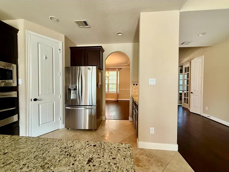 10314 Hatcher Dr — Photo 12