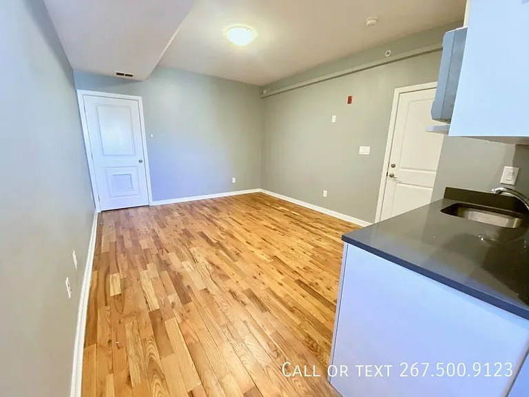 535 Budd St #3E — Photo 1