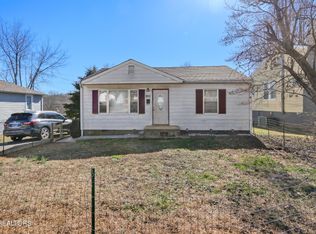 930 Radford Pl, Knoxville, TN 37917