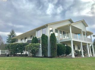 959 Timberline Dr, Brookings, OR 97415