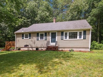 17 Lydon Ln, Kingston, MA, 02364