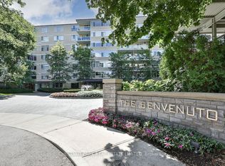 1 Benvenuto Pl #720, Toronto, ON M4V 2L1