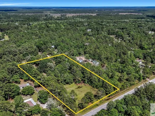 166 Emiline Lane, Ellabell, GA 31308