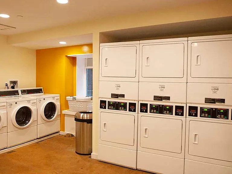 249 S 49th St #115 — Photo 9