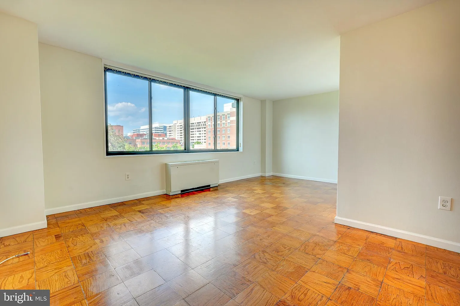 2030 F St NW APT 607 photo 1