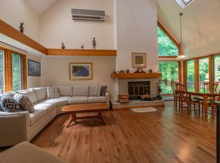 271 Nottingham Park, Manchester Center, VT 05255