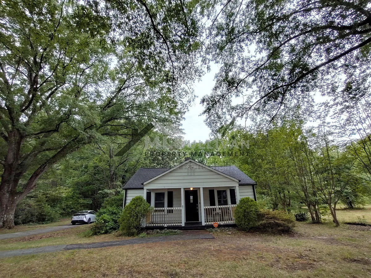 Building Photo - 808 Glenco Rd