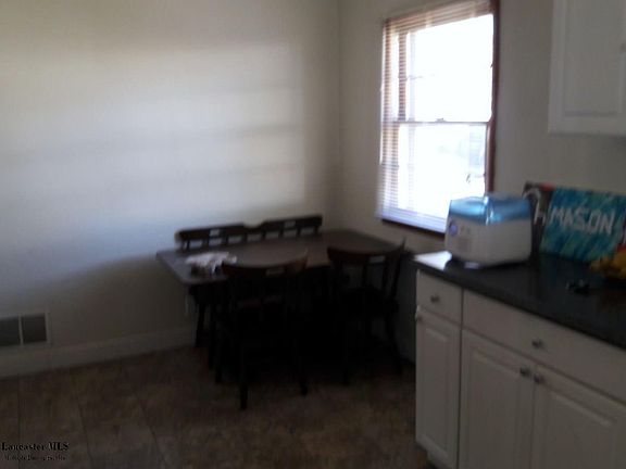 5th image of 1229 W Fair Ave