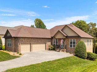 205 Oonoga Way, Loudon, TN 37774