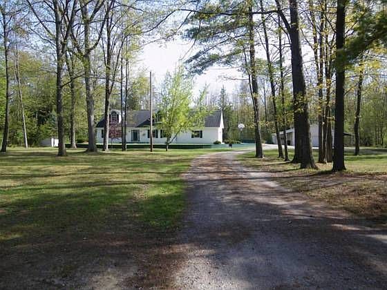 2nd image of 4621 E Sterling Rd