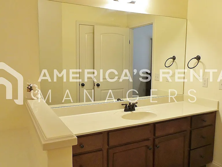 5187 Sterling Glen Dr — Photo 10