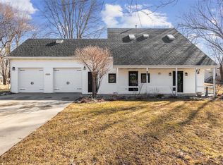 226 Marion Rd N, Central City, IA 52214