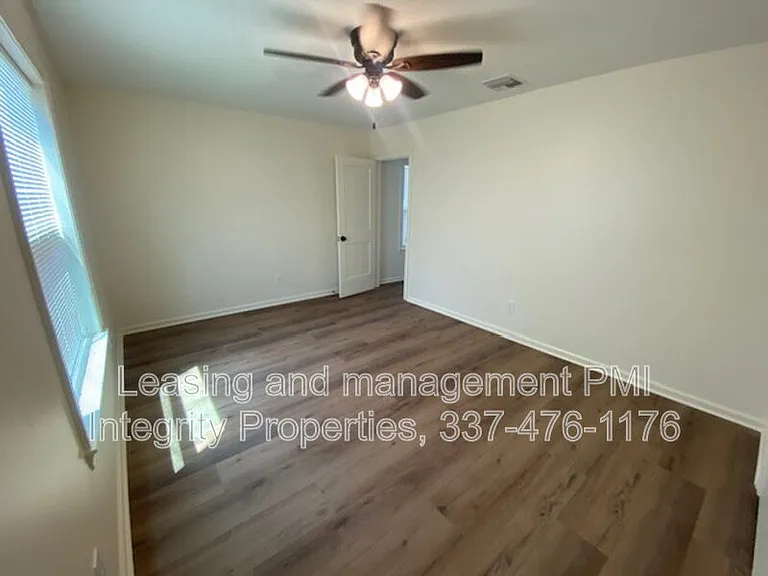 105 Meaux Blvd #1 — Photo 9