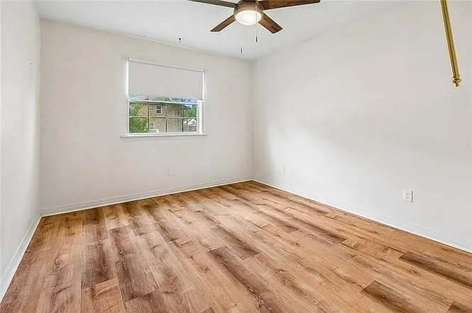 5751 Carlisle Ct — Photo 21