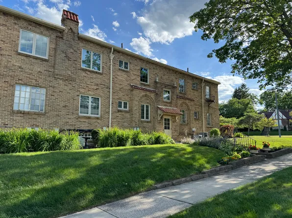 2200 Far Hills Ave APT 7, Dayton, OH 45419