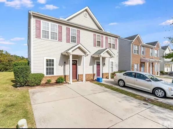 5924 Osprey Cove Dr, Raleigh, NC 27604