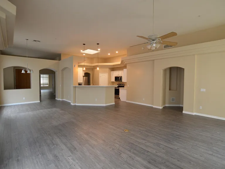 14289 E Cheryl Dr — Photo 2