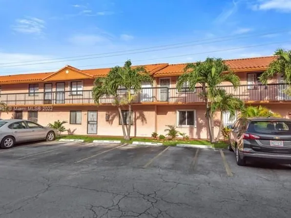 2194 W 60th St APT 22212, Hialeah, FL 33016