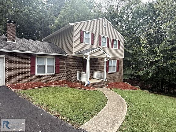 2nd image of 547 Beech Tree Ct