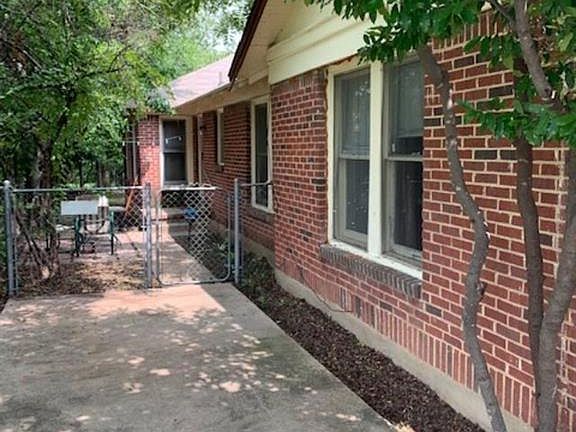 5th image of 3709 Meadowbrook Dr