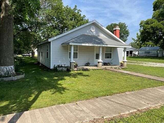 207 S Davis Street, Miller, MO 65707 | Zillow