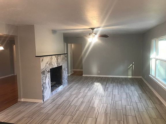 4th image of 6525 Calmont Ave
