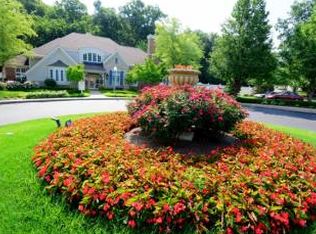 502 Enchanted Pkwy APT 106, Manchester, MO