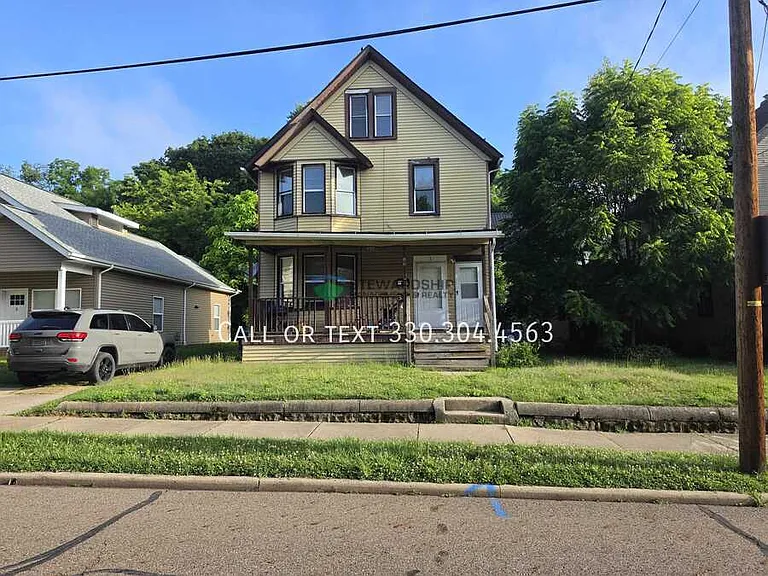 86 Hurlburt Ave #UPPER — Photo 2