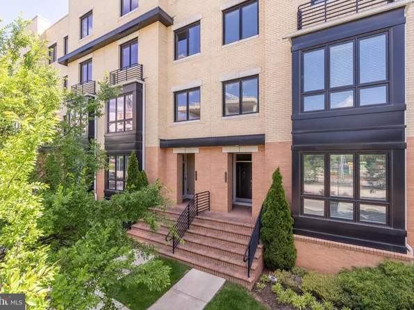 2403 Richmond Hwy Unit 102, Alexandria, VA 22301