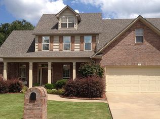 12 Clancy Ct, Little Rock, AR 72223