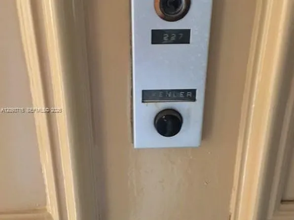 7080 Environ Blvd APT 227, Fort Lauderdale, FL 33319