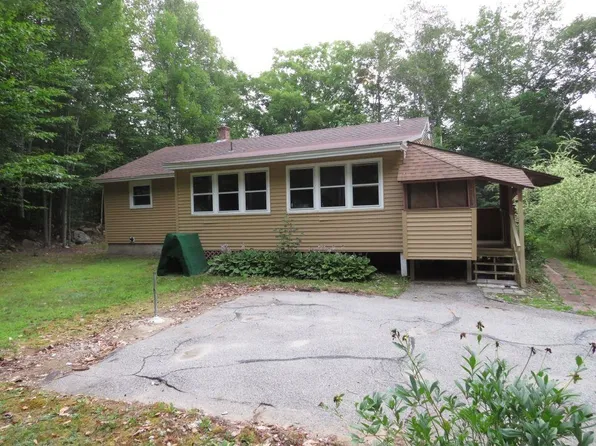 123 Wentworth Avenue, Berlin, NH 03570