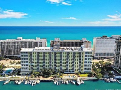 5600 Collins Ave APT 8T, Miami Beach, FL, 33140