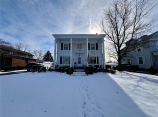 805 E Washington St, Hoopeston, IL 60942