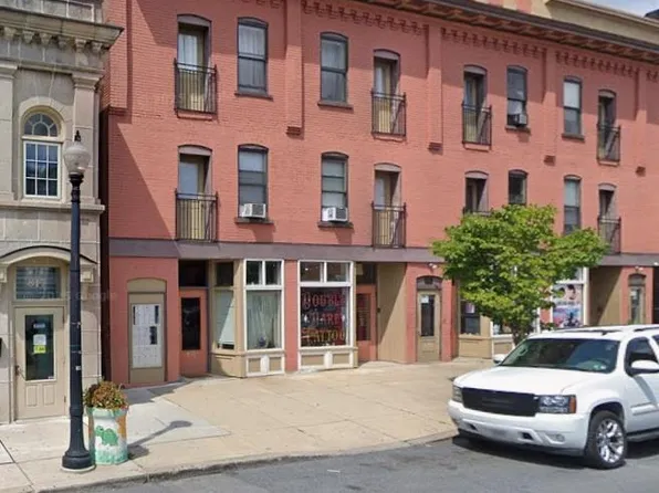 823 E 4th St #4, Bethlehem, PA 18015