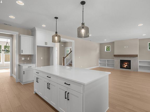5th image of 1031 NW Alma Ct Lot 2