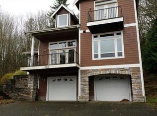 8777 SE McBreen Ln, Pt Orchard, WA 98367