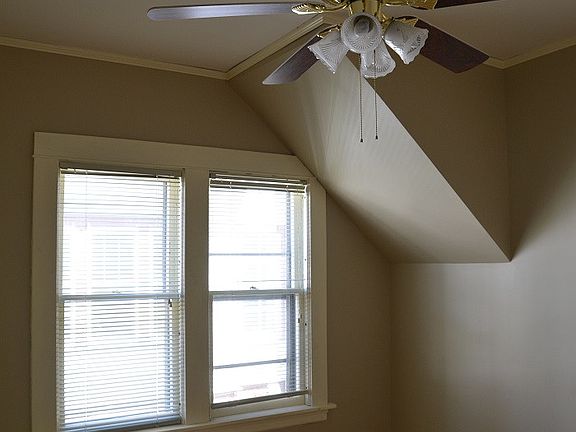 4th image of 3740 Bryant Ave S APT 1