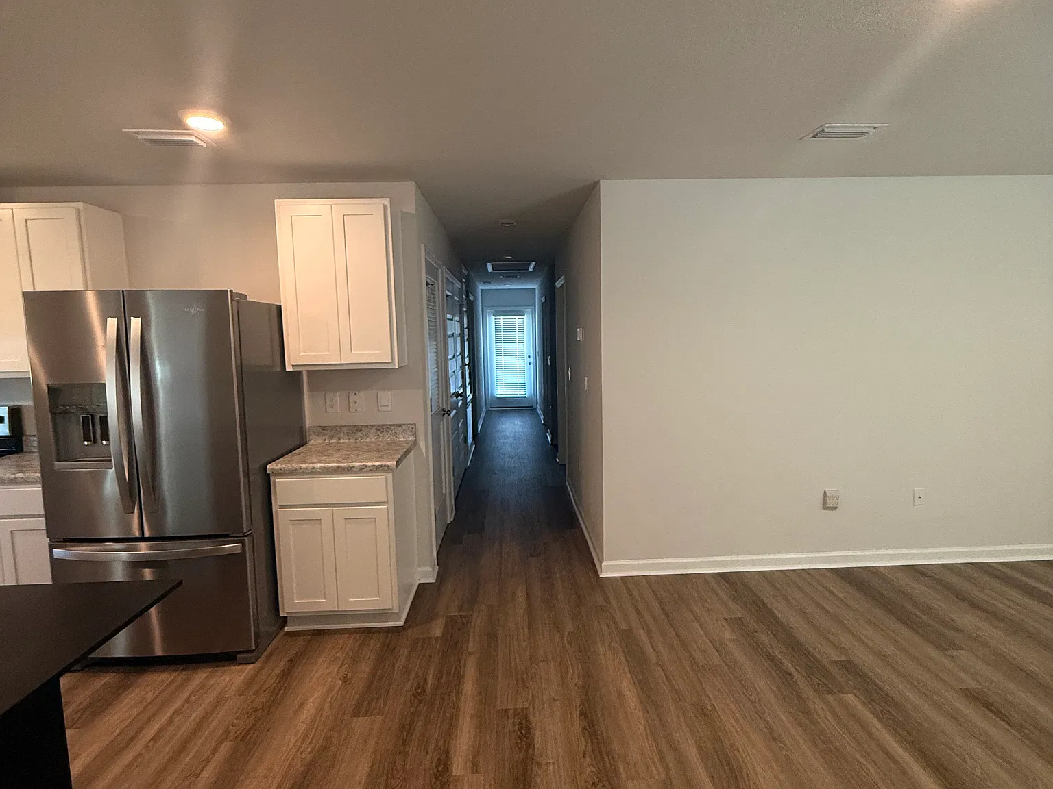 3 bed, 1205 sqft, $1,750 — Photo 3