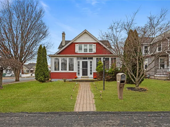 5 Lincoln Street, Suffern, NY 10901