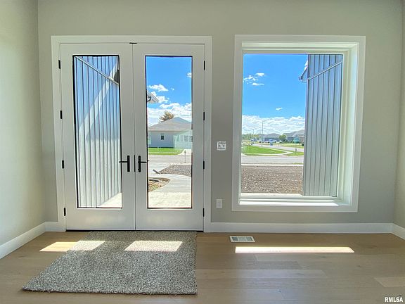 3rd image of 3713 Spyglass Dr