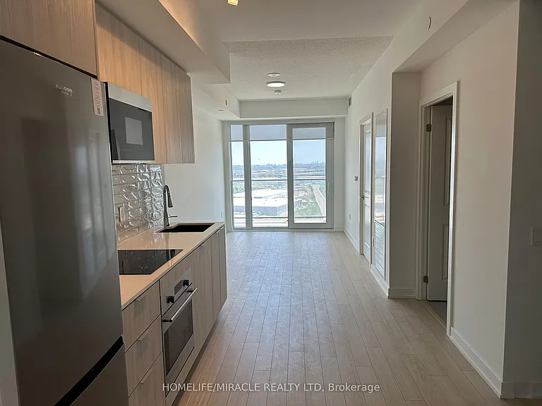 15 Skyridge Dr #2703 — Photo 3