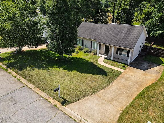 4th image of 137 Caroway Ct