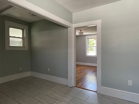4th image of 9 Durso Ave Floor 2