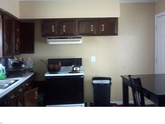 5th image of 20010 Gardenview Dr