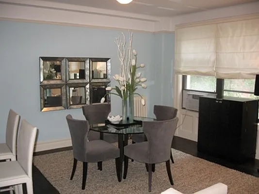 Sold by Shares of New York Marketing LLC | media 25