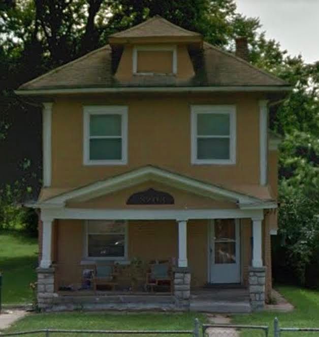 1st image of 3203 E 27th St
