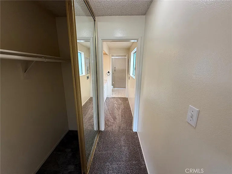 860 N Glassell St — Photo 26