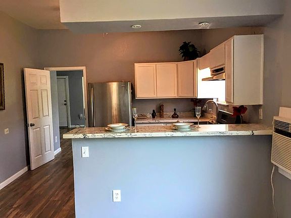 5th image of 2491 E Sonora St